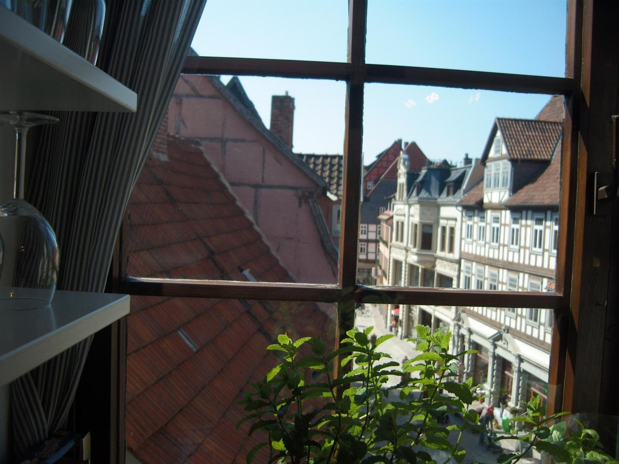 Ferienwohnungen Marktstrasse 15 Quedlinburg Ruang foto